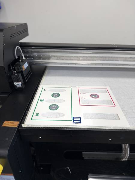 impression uv haute qualité precobox signes var france